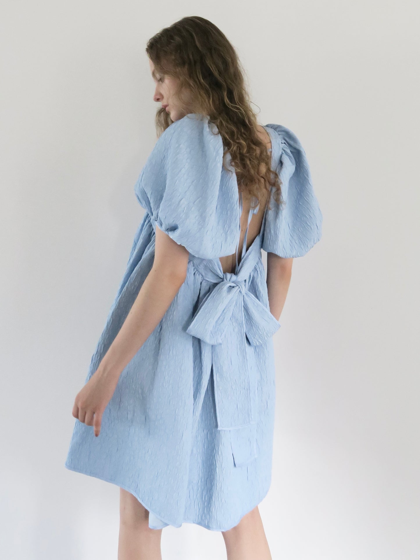 puff ribbon mini dress