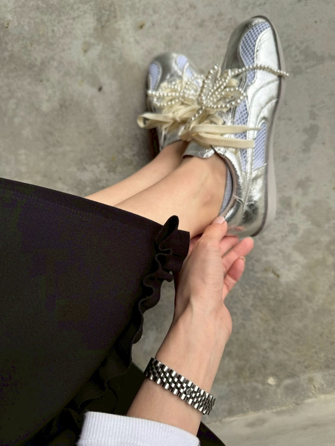 ribbon mirror sneakers