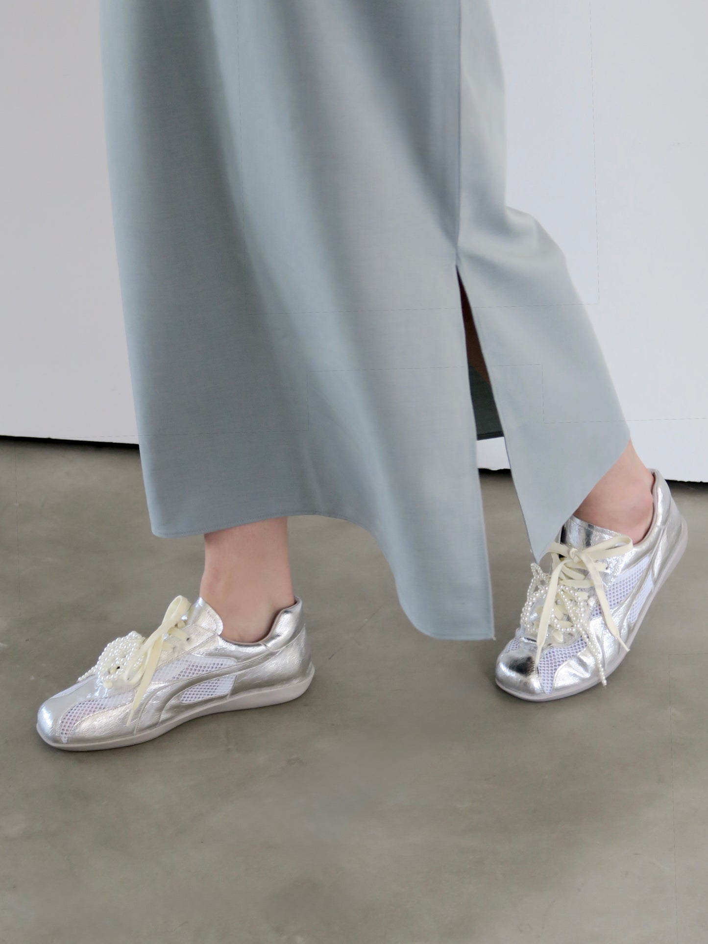 ribbon mirror sneakers