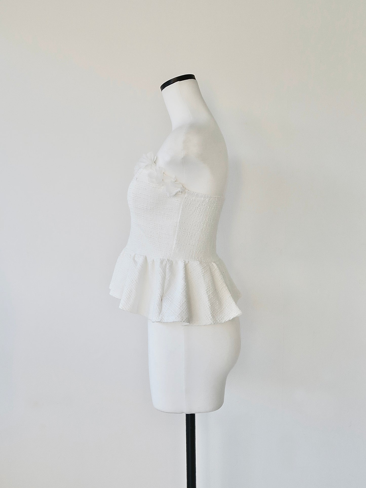 frill peplum bare top