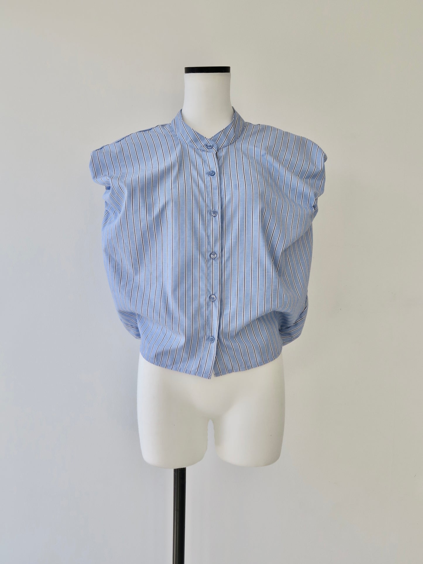 stand collar puff blouse