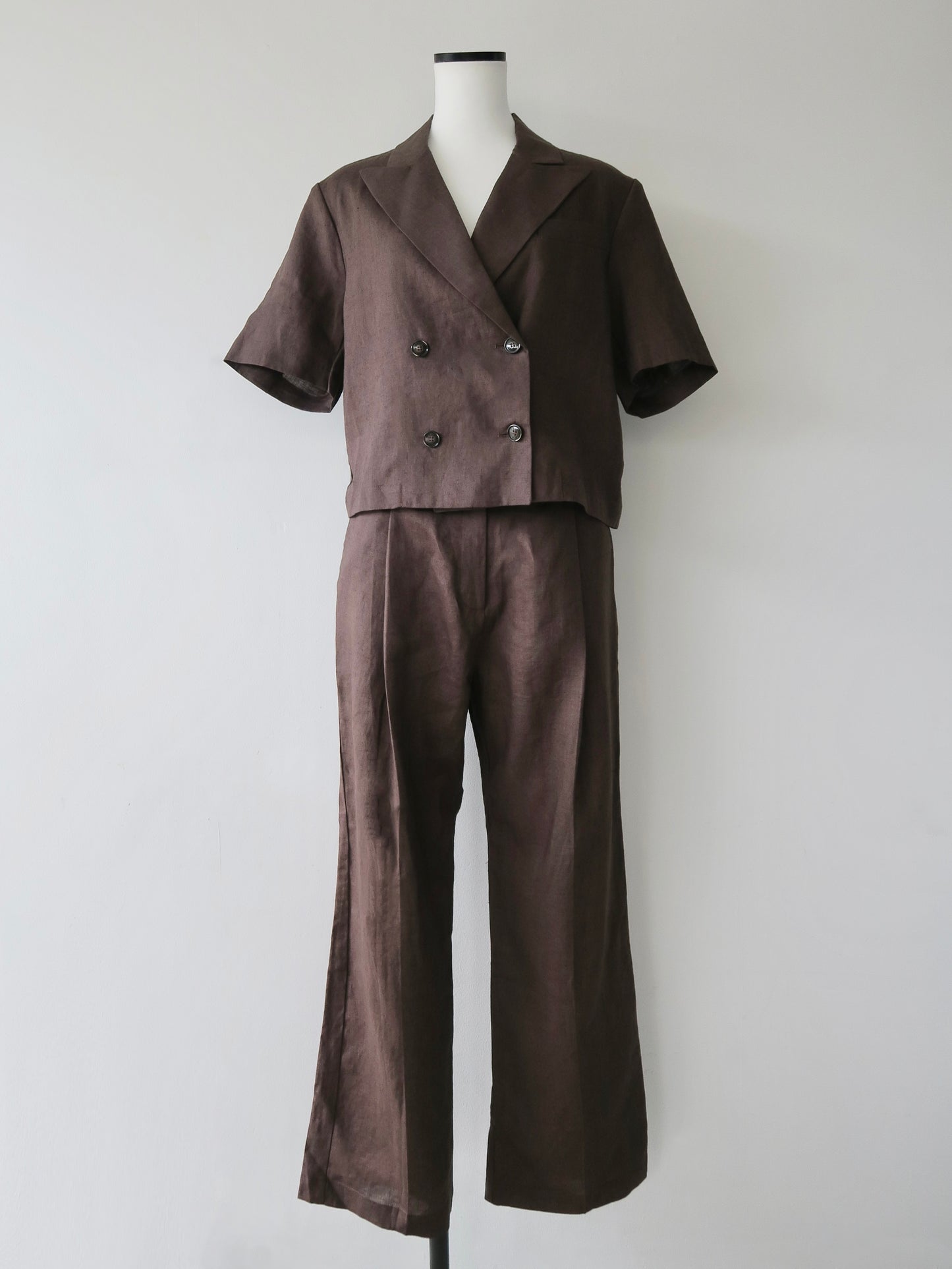 linen short sleeve set up