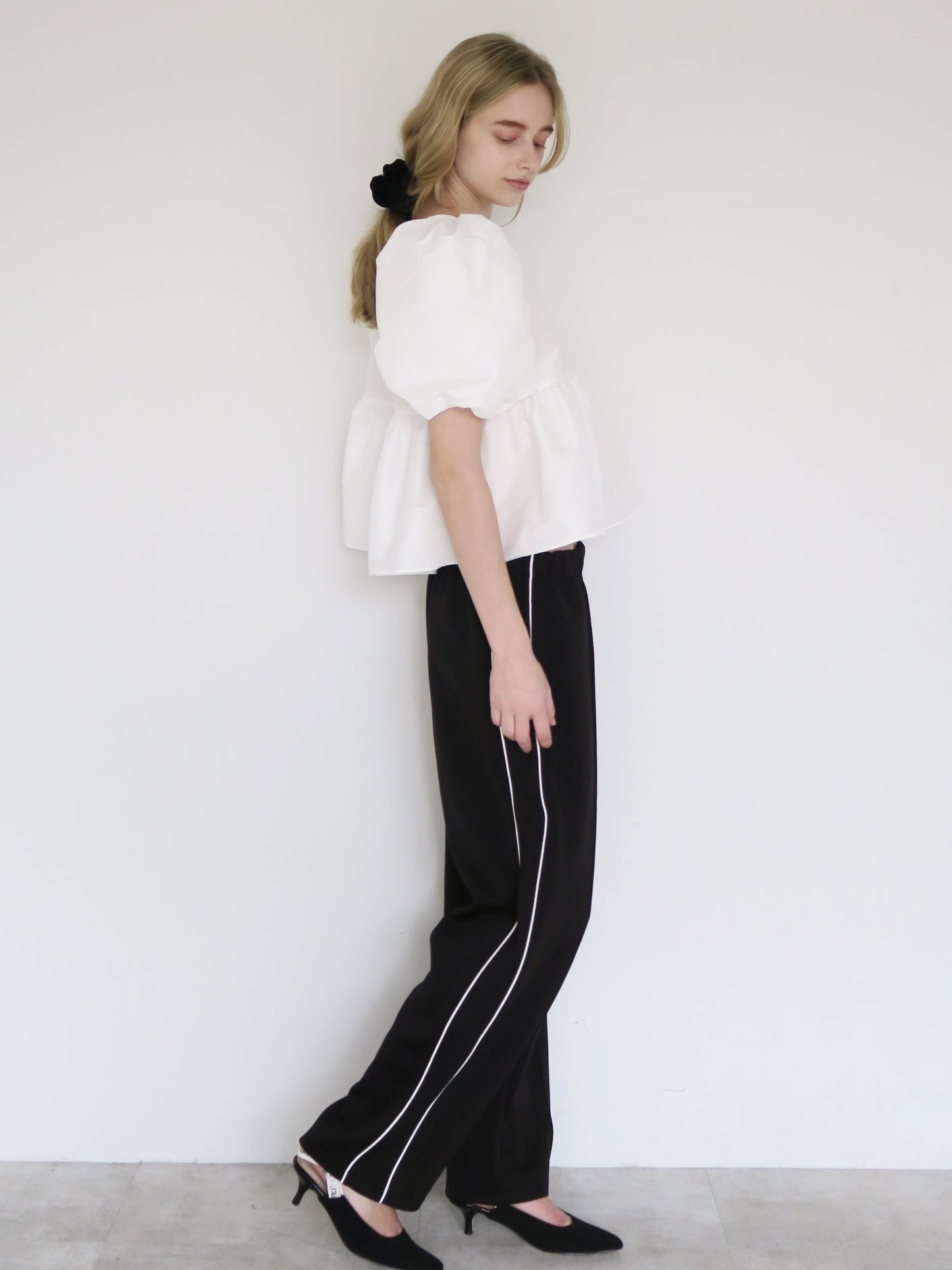 peplum puff sleeve tops