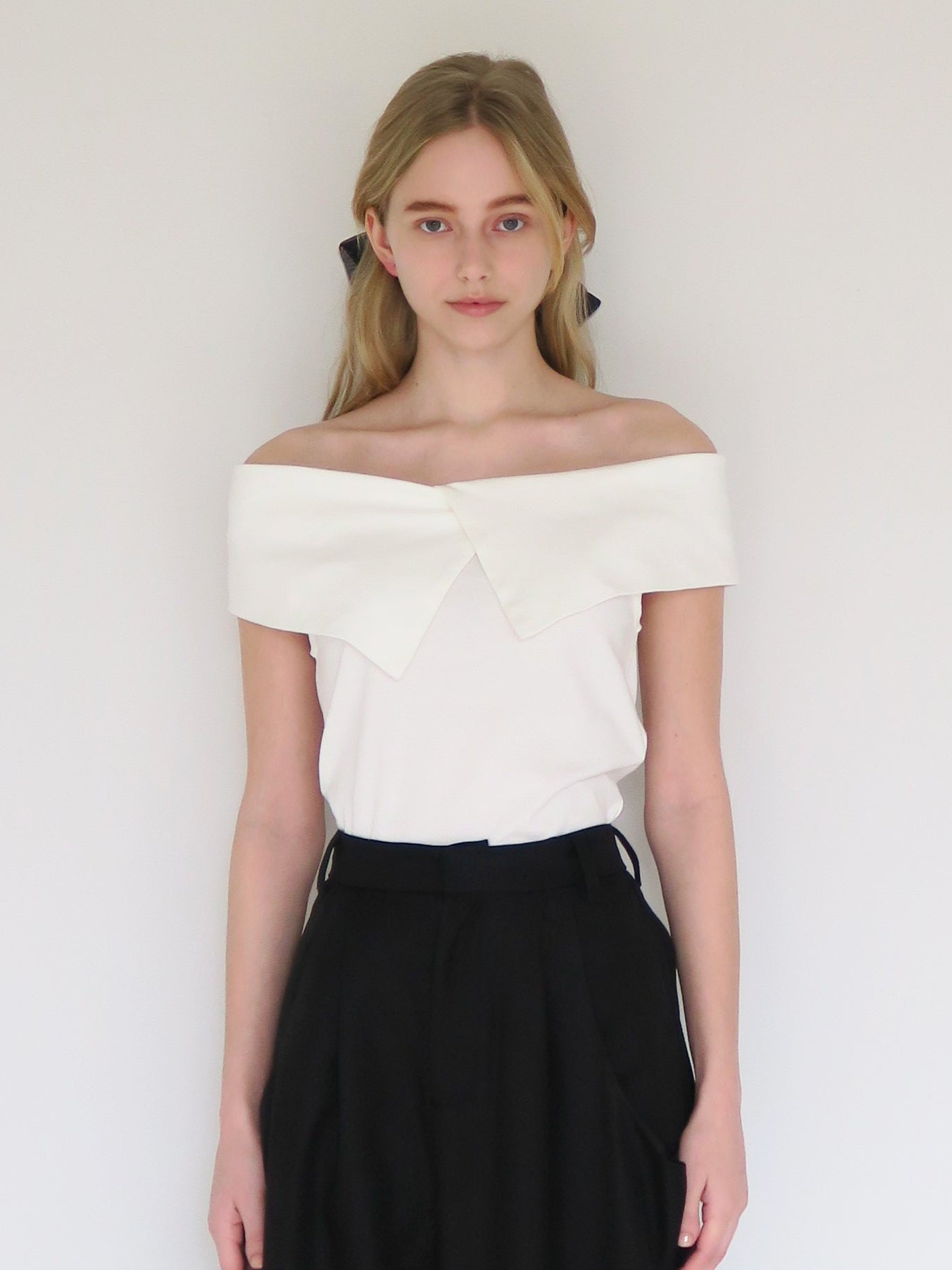 big collar off shoulder tops