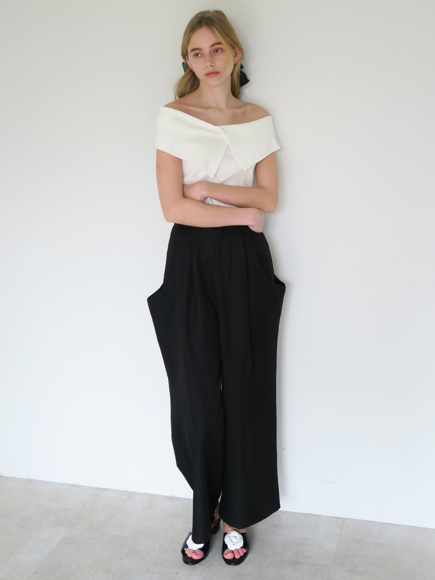 big collar off shoulder tops