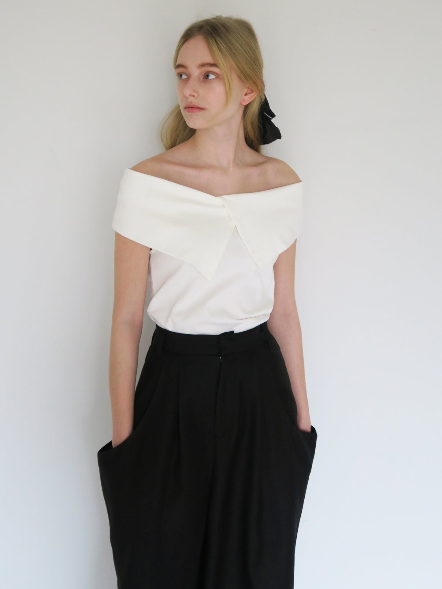 big collar off shoulder tops