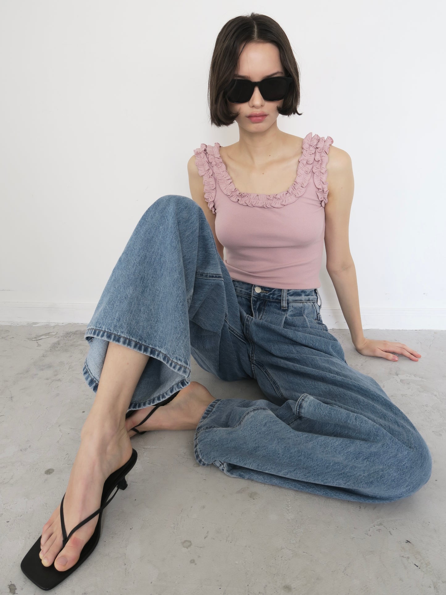 obsess double tuck wide jeans