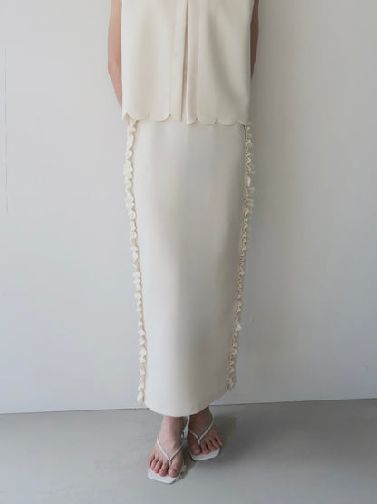 side frill slim long skirt