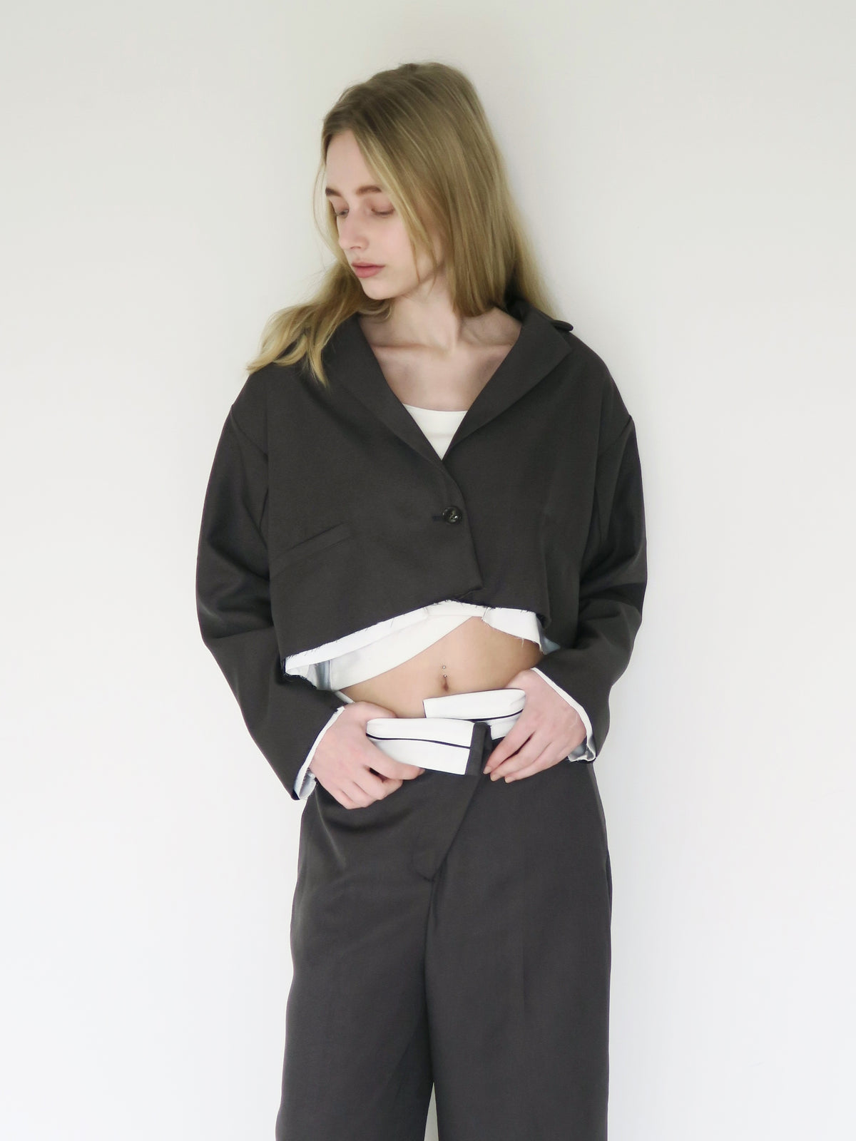 [ SAMPLE SALE ] cutoff cropped jacket