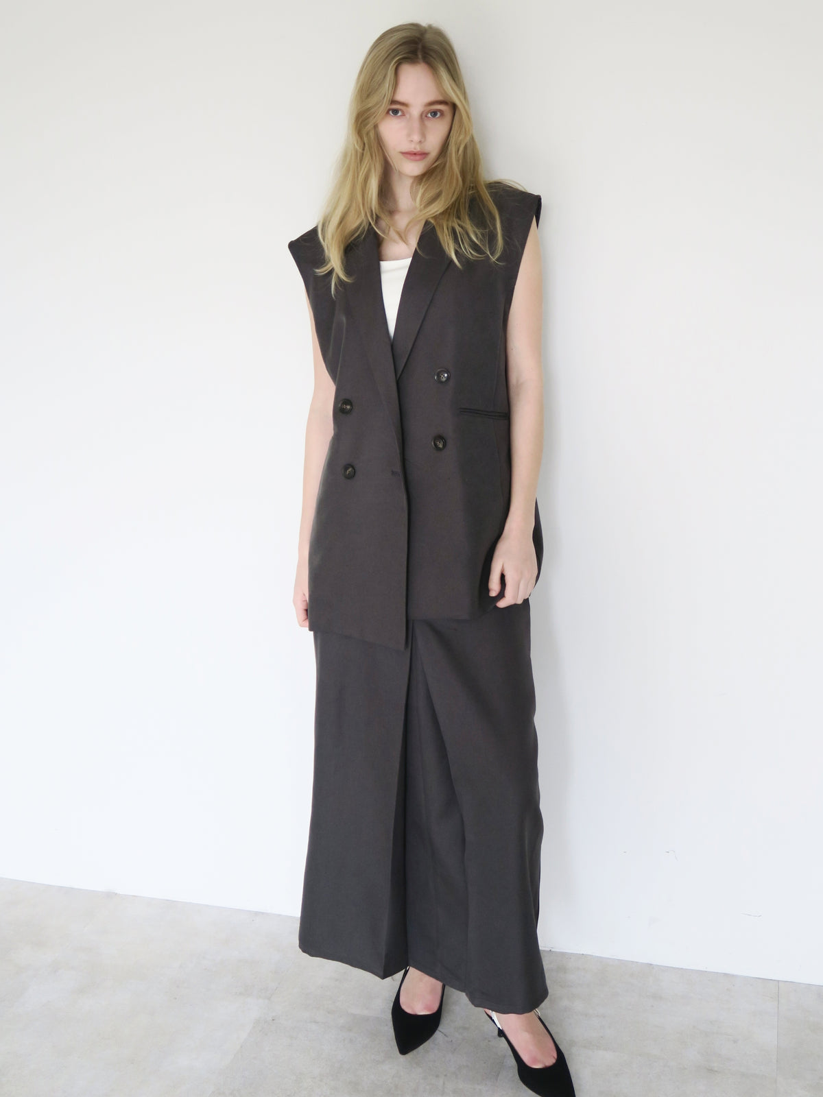[ SAMPLE SALE ] front tuck wide skirt