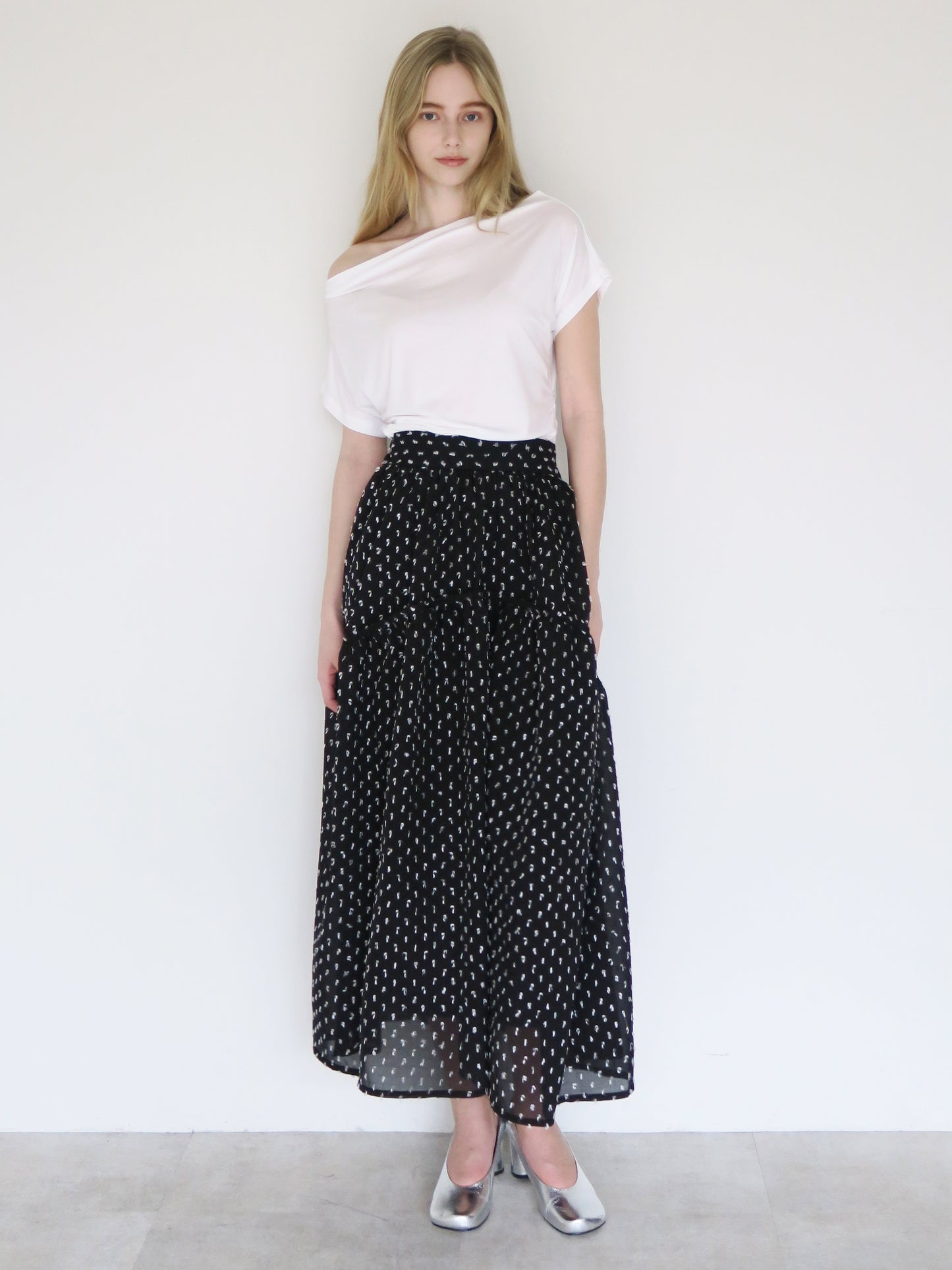dot long flare skirt