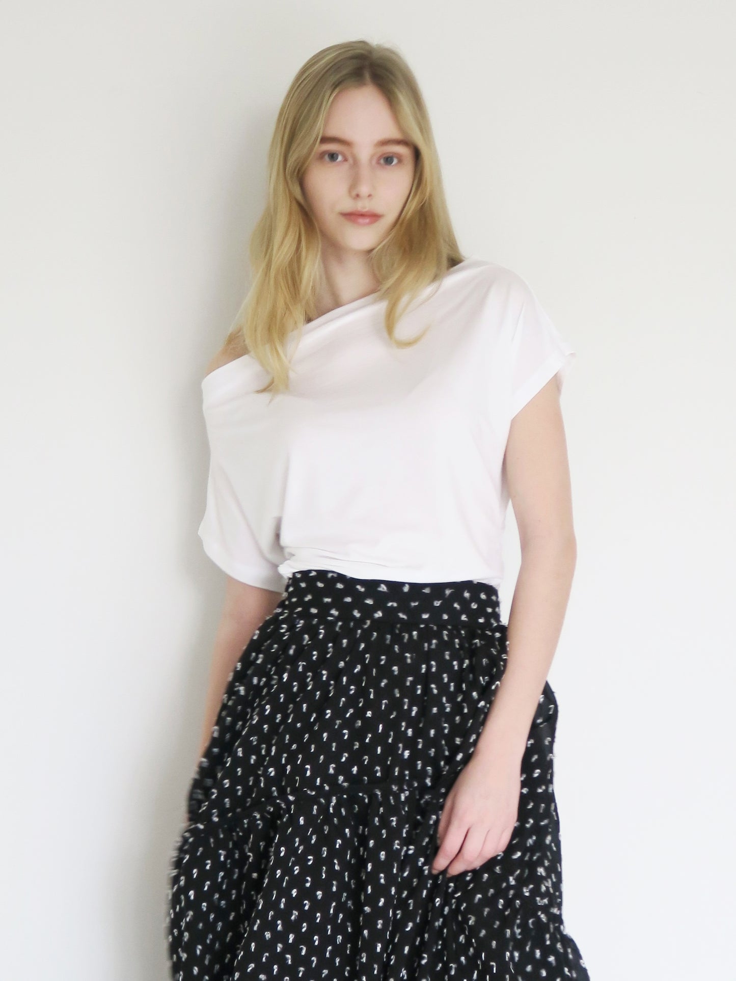 dot long flare skirt