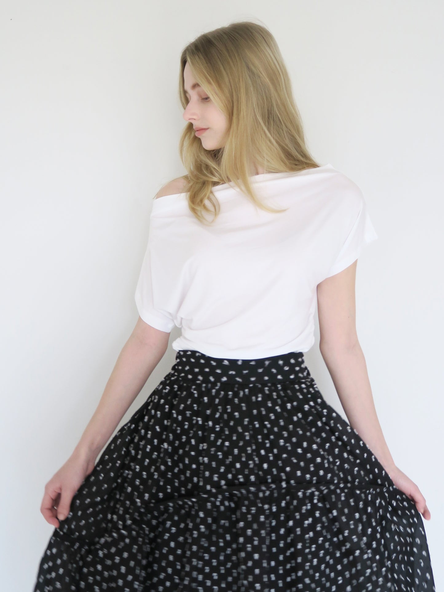 dot long flare skirt