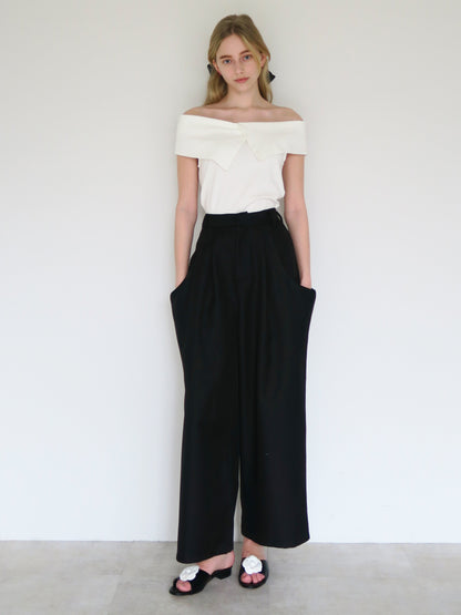 big collar off shoulder tops