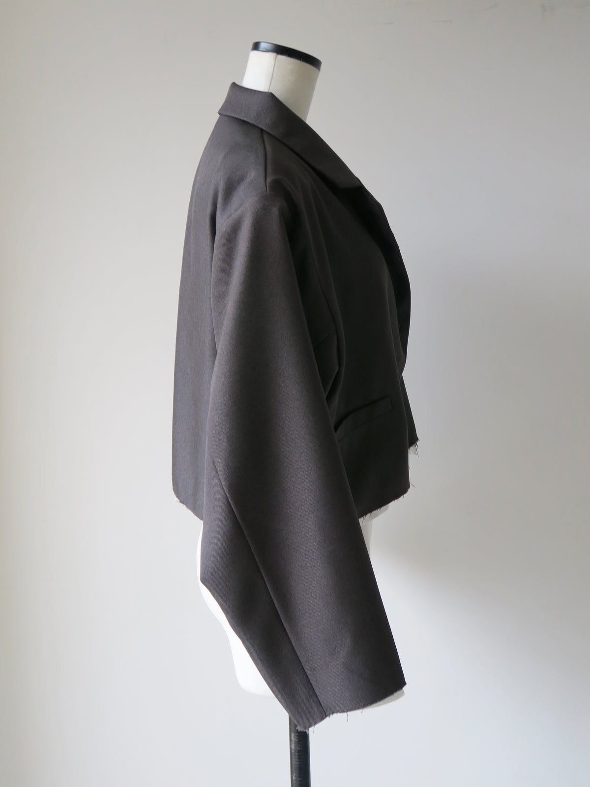 [ SAMPLE SALE ] cutoff cropped jacket