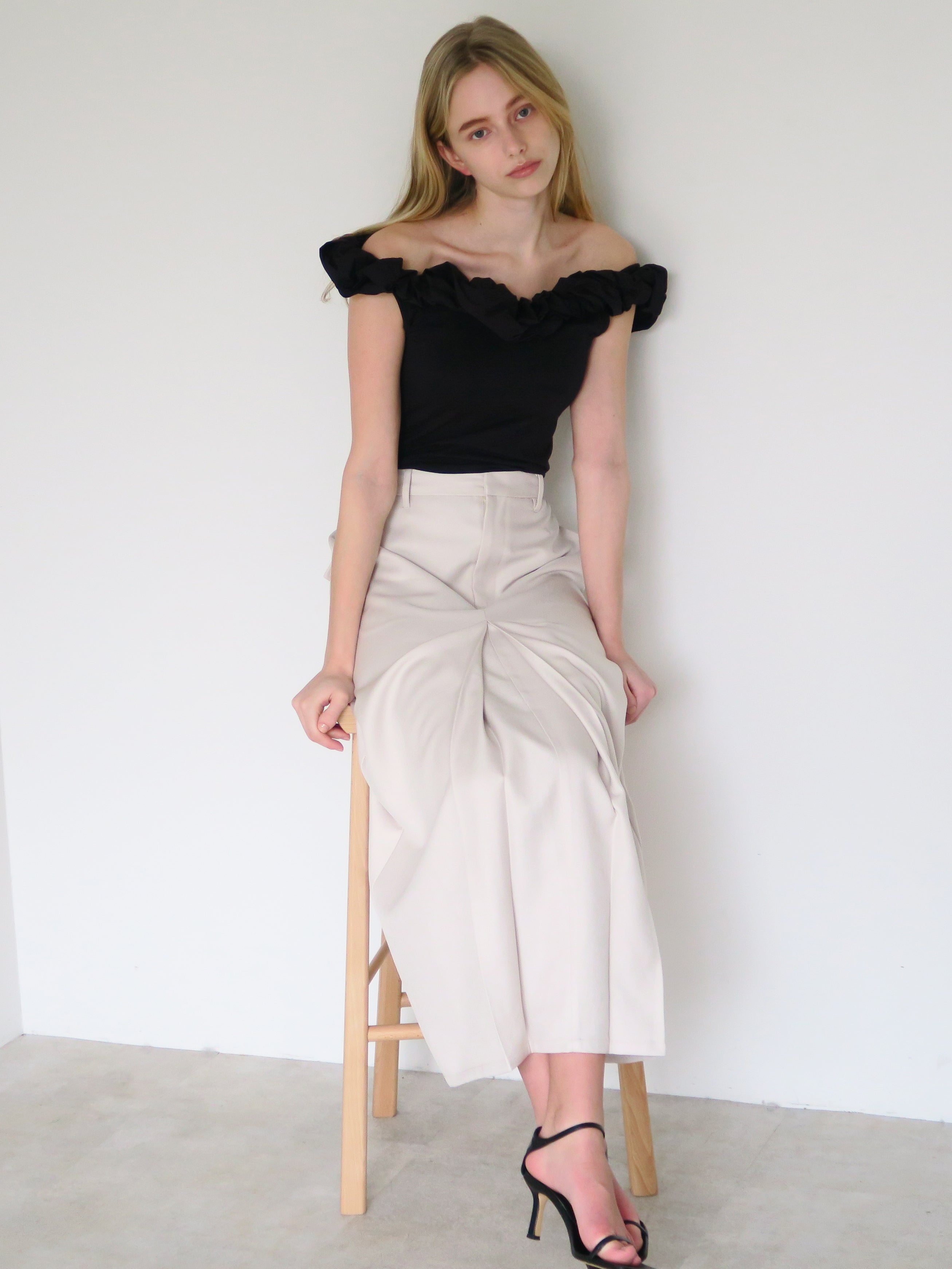 front tuck wide skirt – swane
