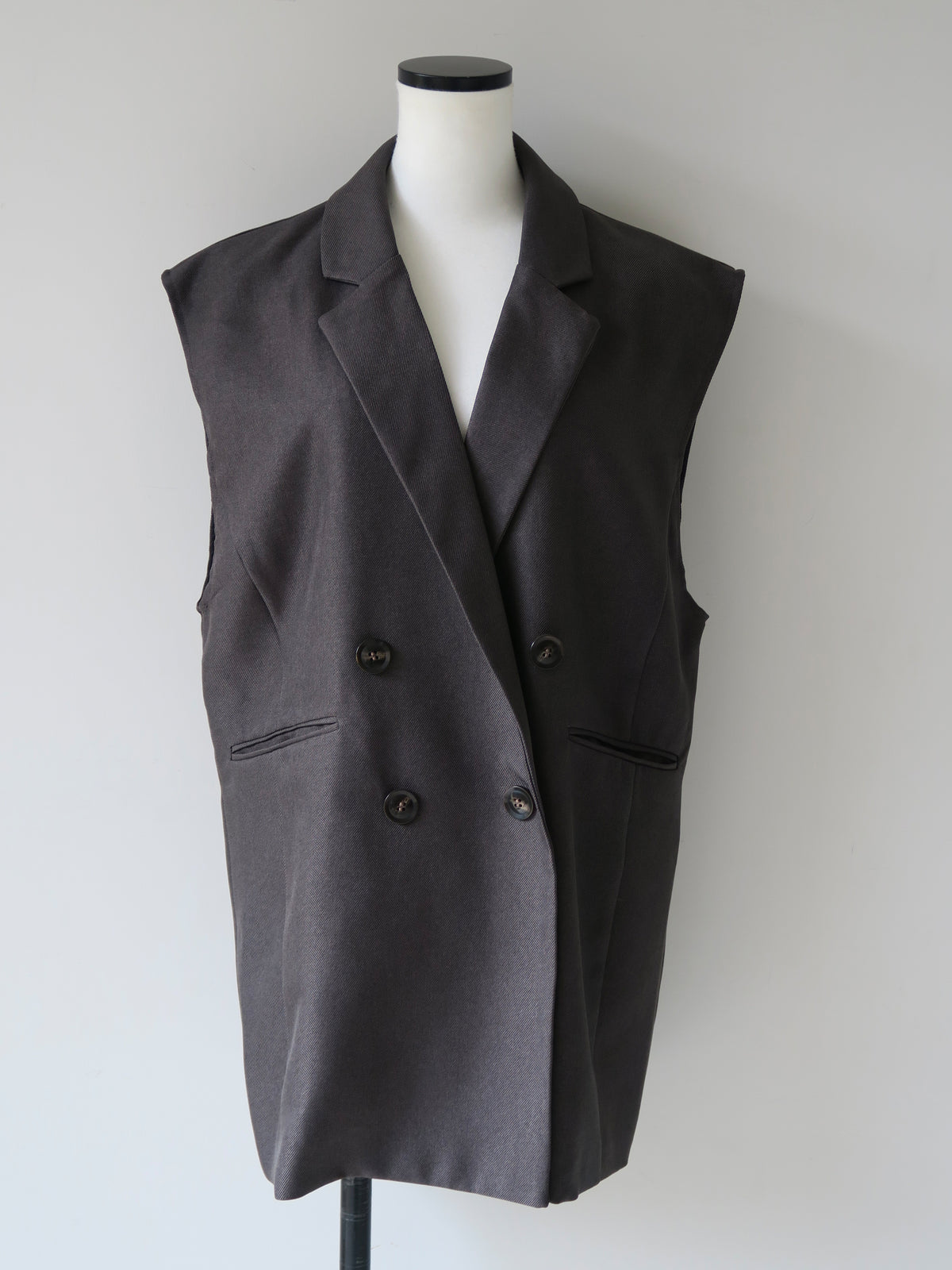 [ SAMPLE SALE ] long tailored gilet